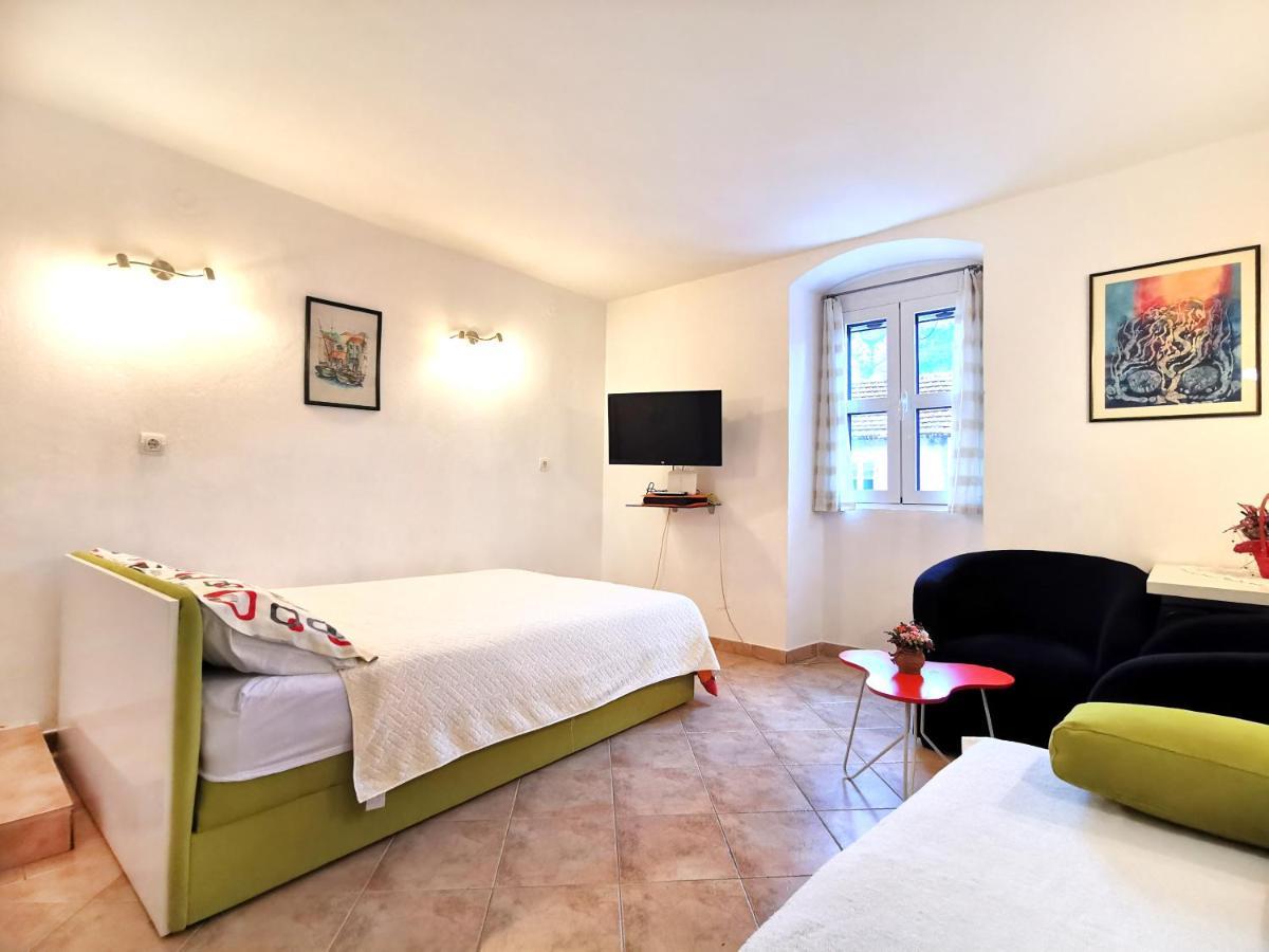 Old Town Boskovic Apartment Kotor Dış mekan fotoğraf