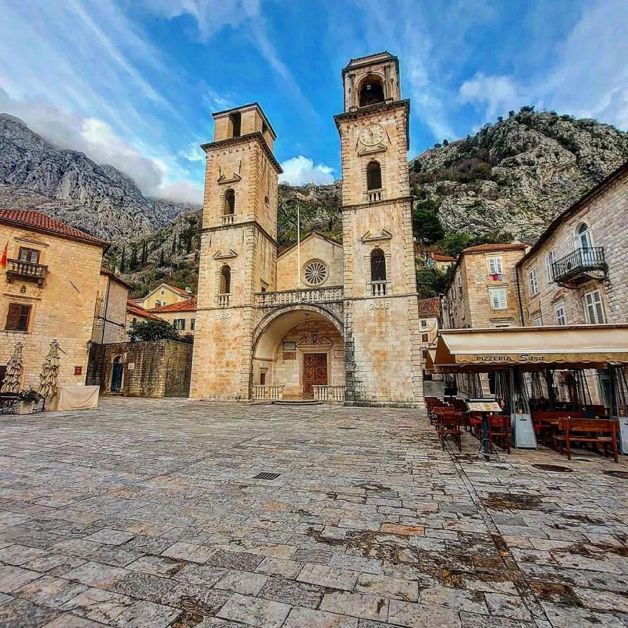 Old Town Boskovic Apartment Kotor Dış mekan fotoğraf